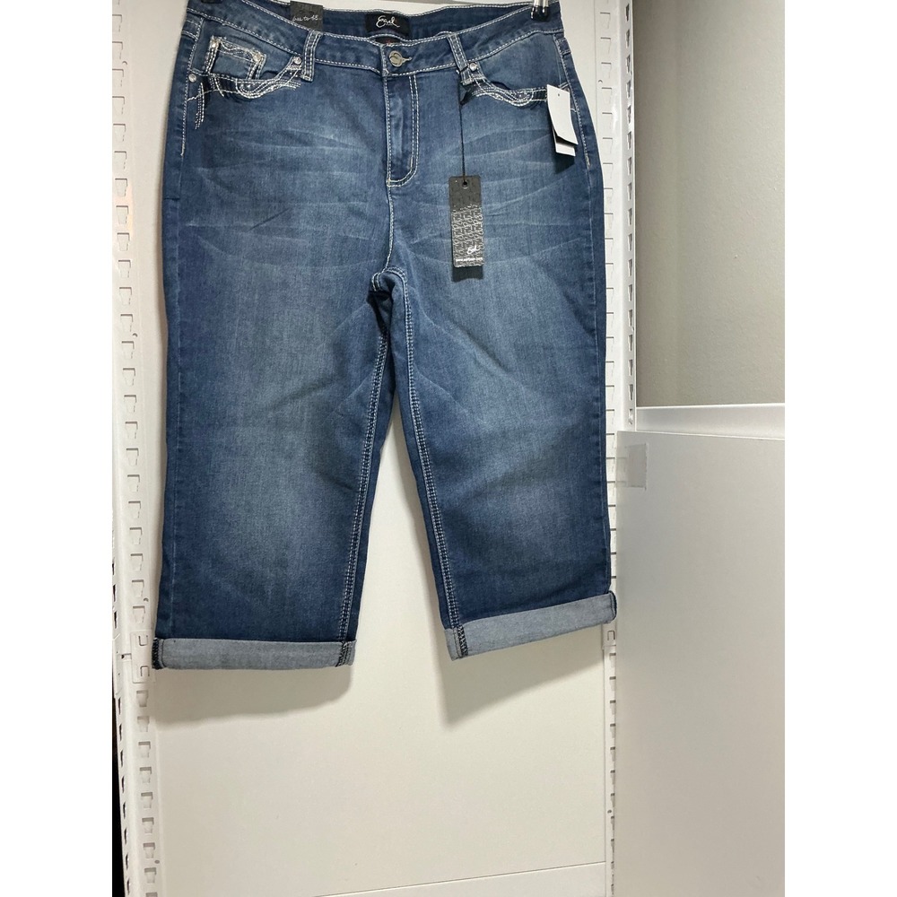 Earl Jean Free to Be Womens Blue Embellished Capri Jeans Size 16 Rhinestone Y2K